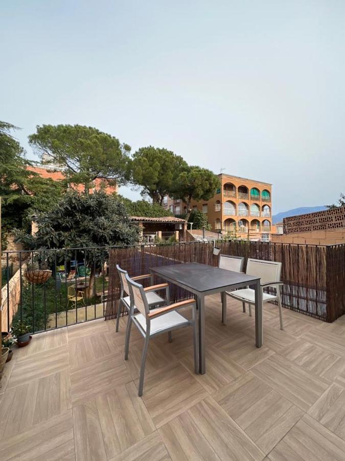 Alojamiento Con Encanto En Planta Superior Ideal Para Trabajo Y Escapadas Familiares En Montserrat Esparraguera Bagian luar foto