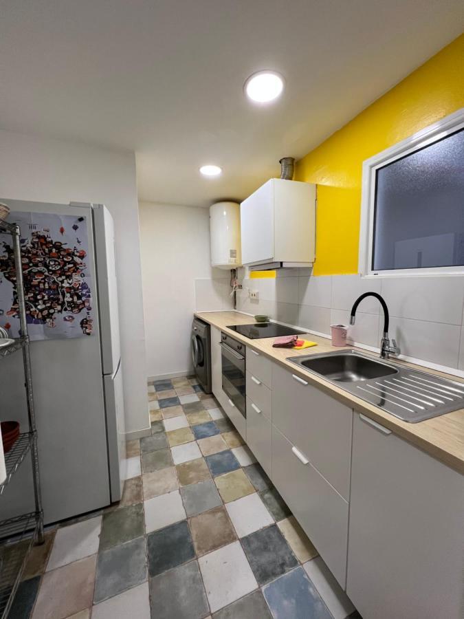 Alojamiento Con Encanto En Planta Superior Ideal Para Trabajo Y Escapadas Familiares En Montserrat Esparraguera Bagian luar foto